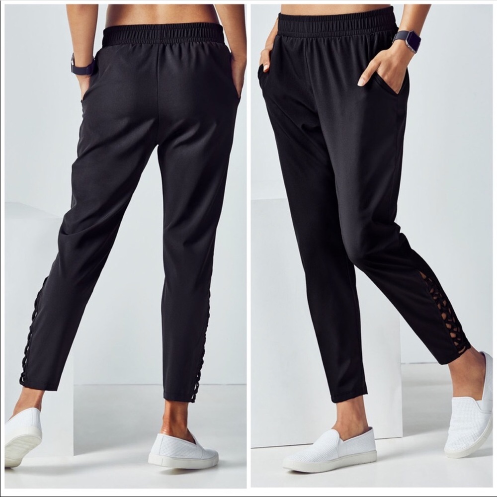 FABLETICS Tiana Lightweight Ankle Pant Pull On